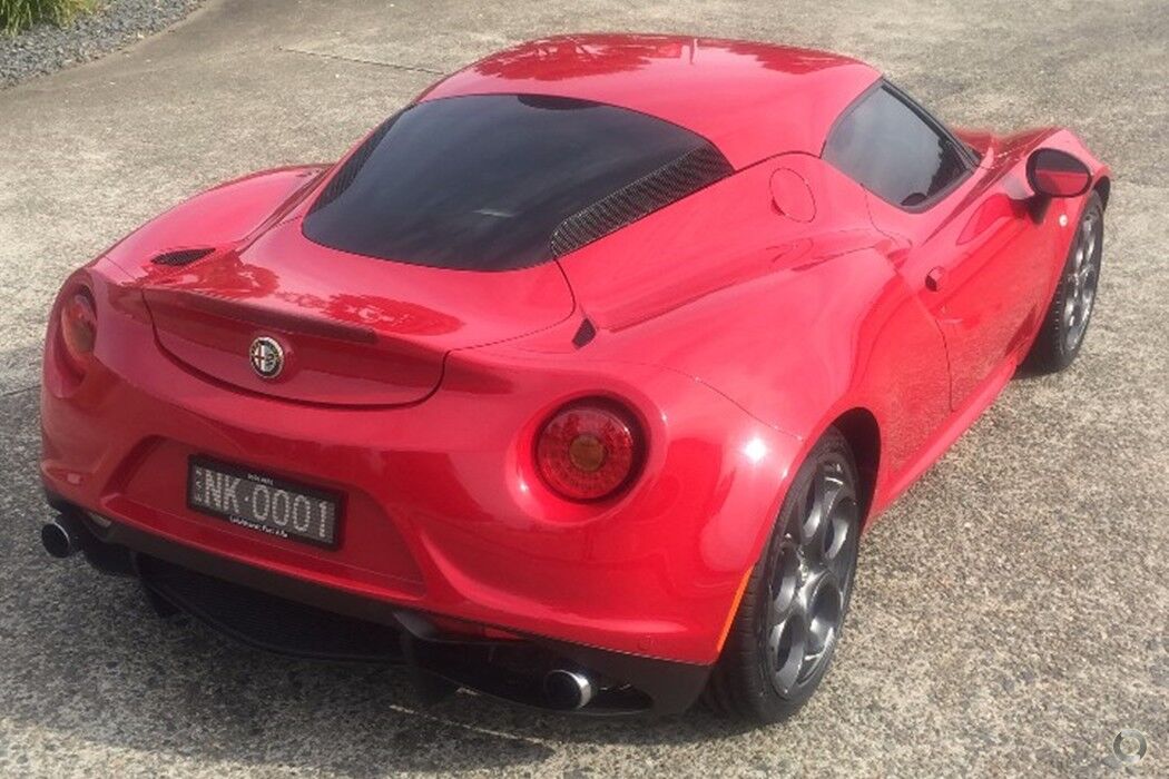 2015 Alfa Romeo 4C Auto