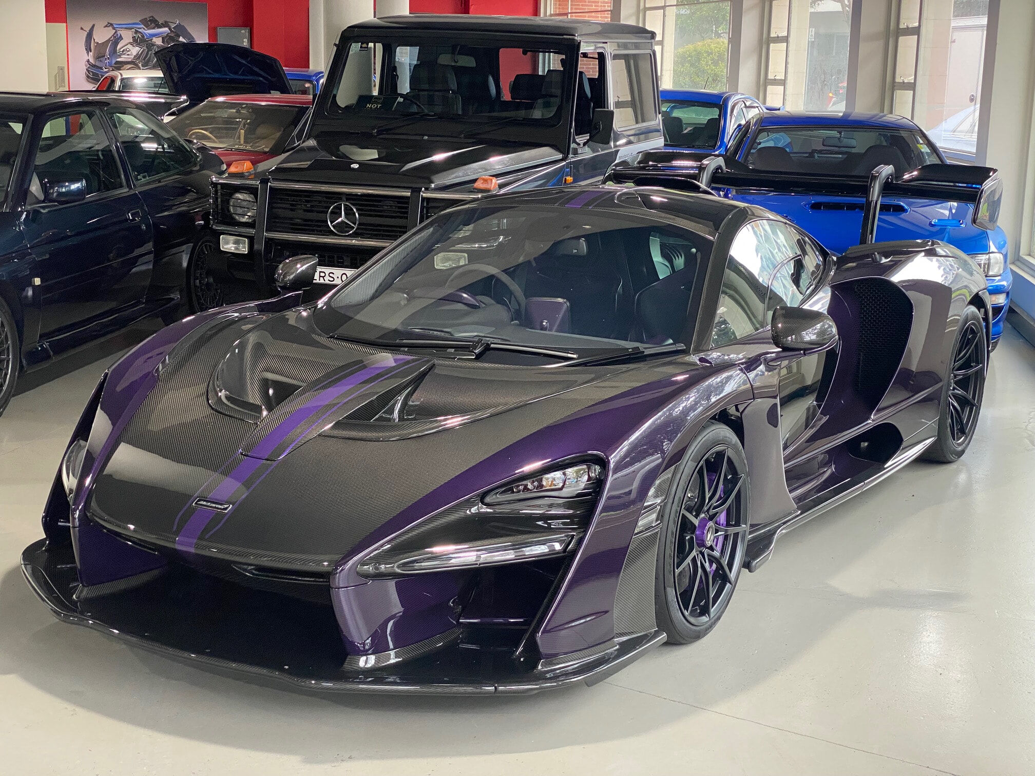 2020-mclaren-senna-full-exposed-carbon-fibre