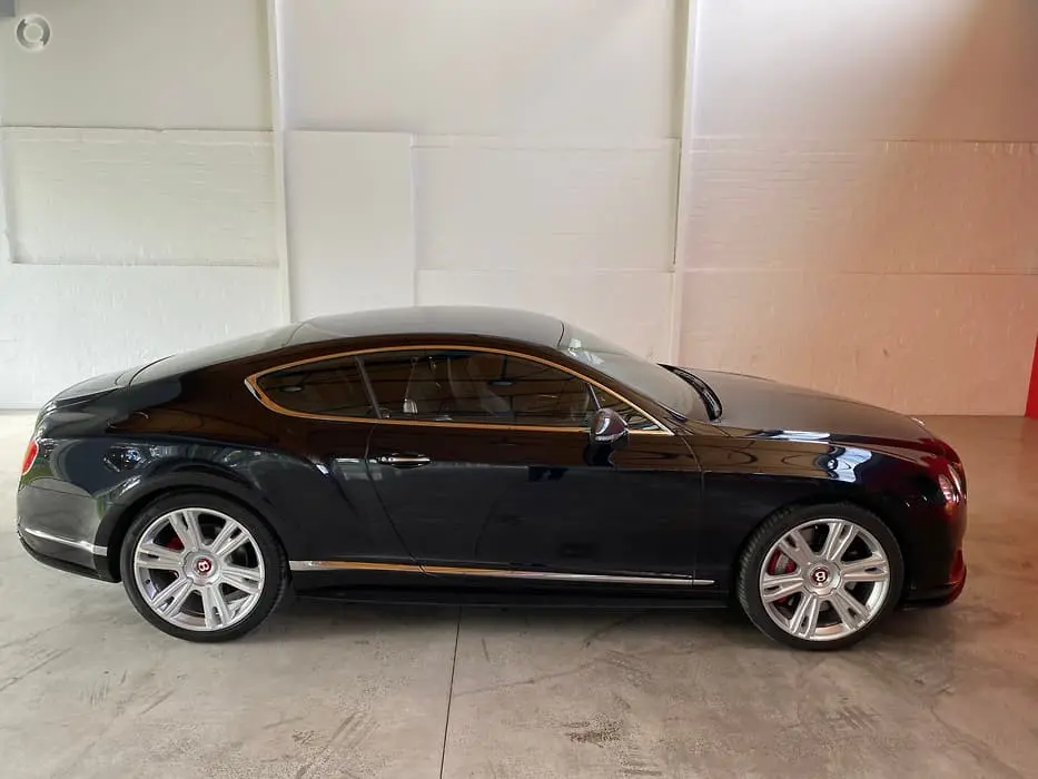 Бентли gt v8
