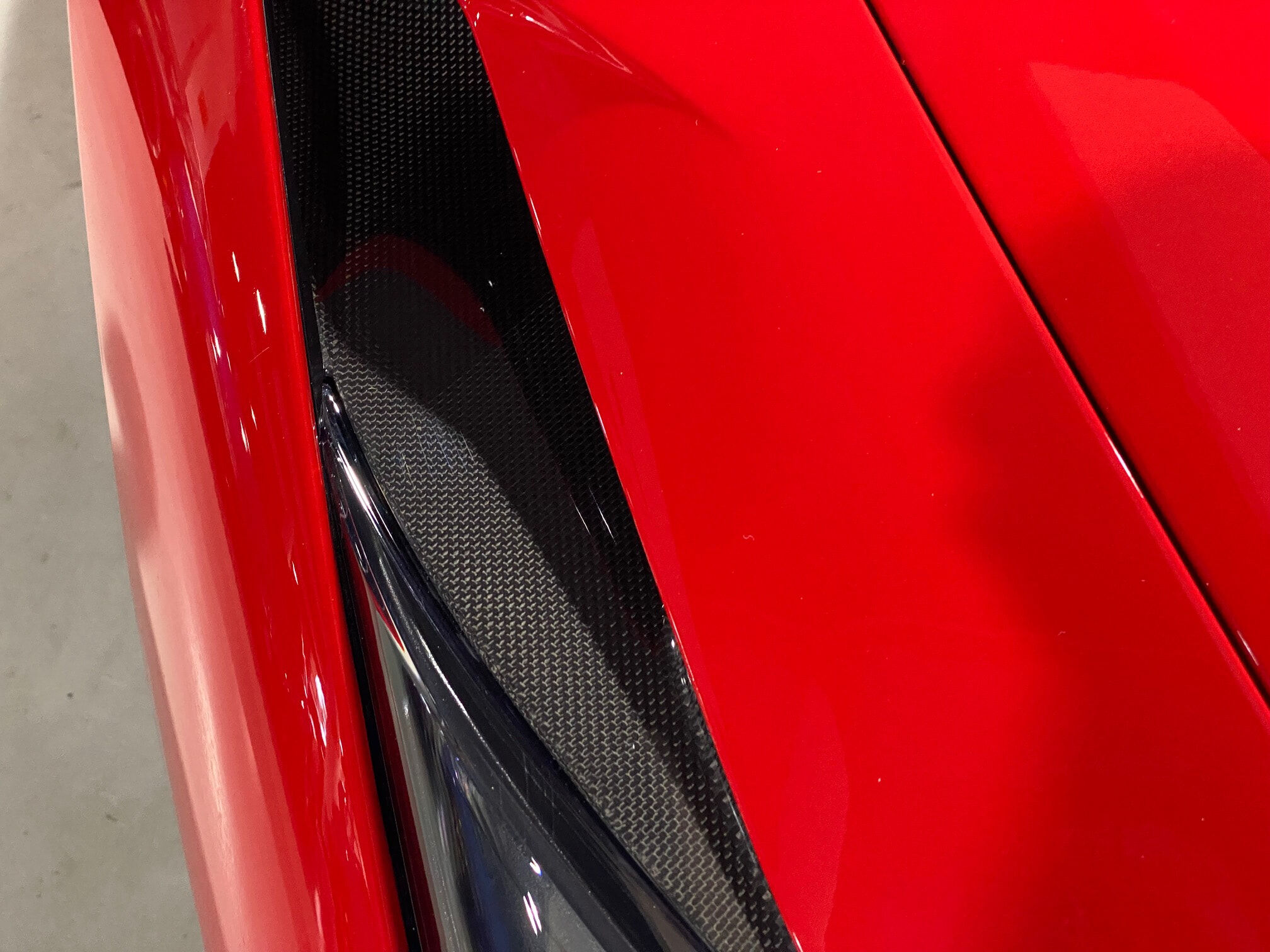 2020-ferrari-f8-spider-my21