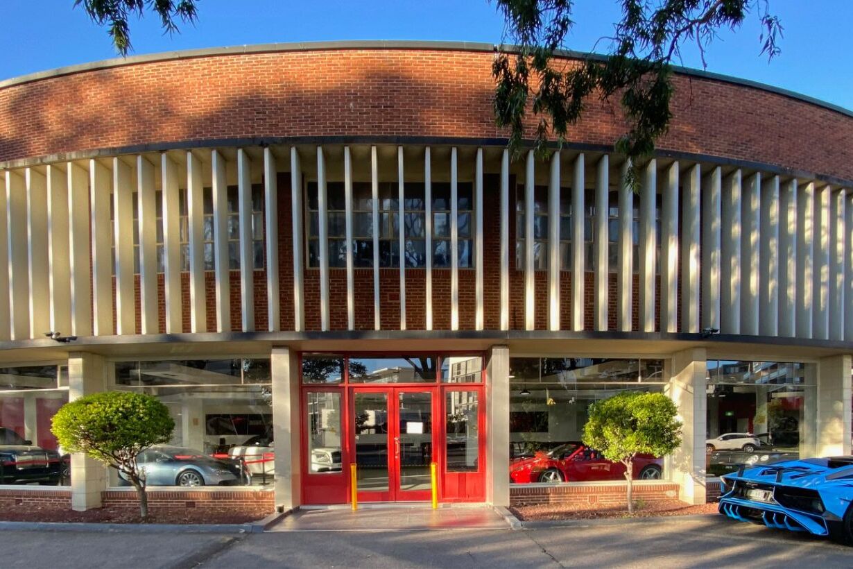 Sports Cars and Hypercars for Sale | Road and Track Australia