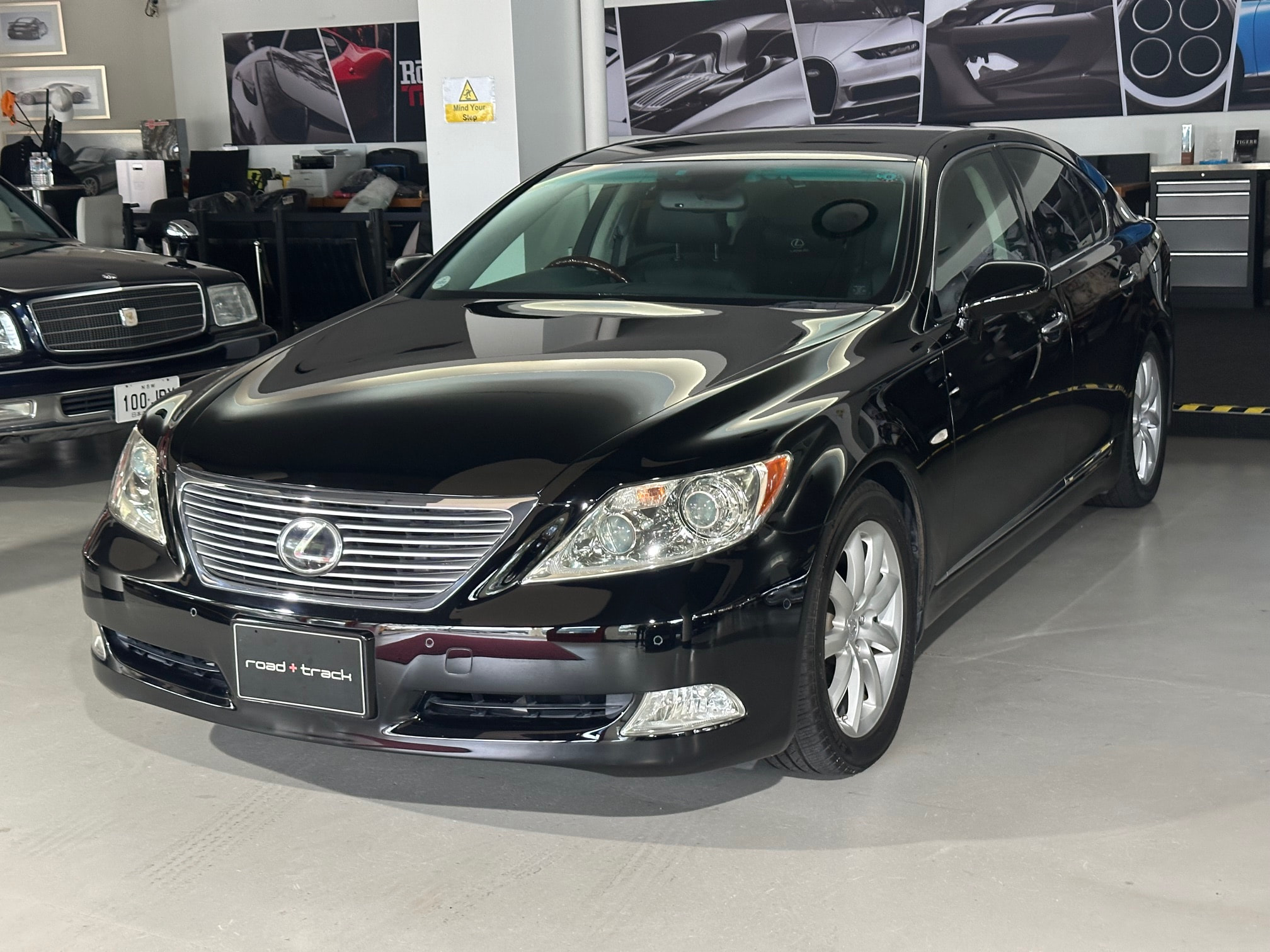 2006 Lexus LS460